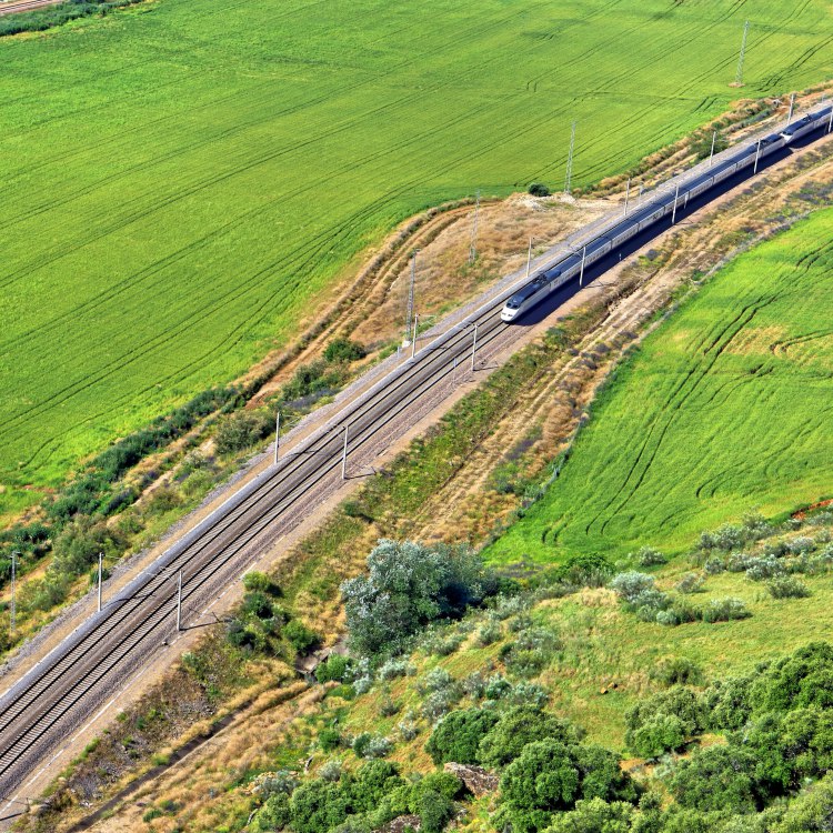 Train from Rome to Milan