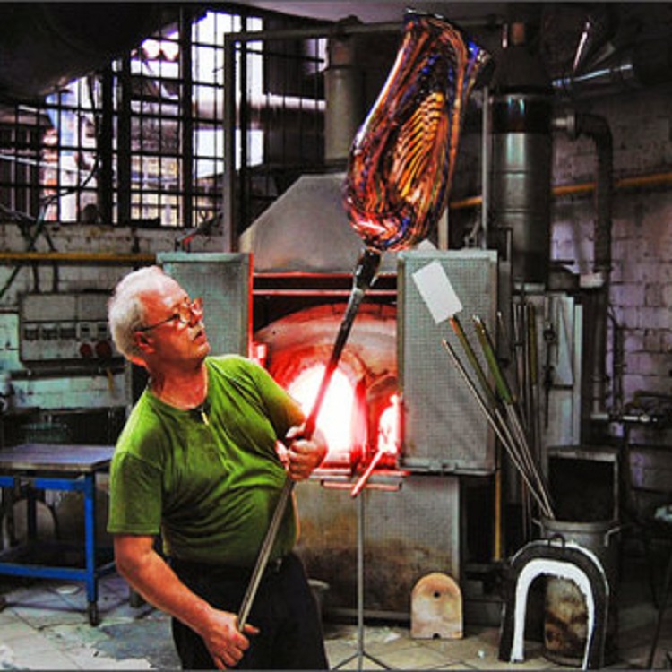 A Half Day Excursion Murano Glassblowing & Burano Lace-making