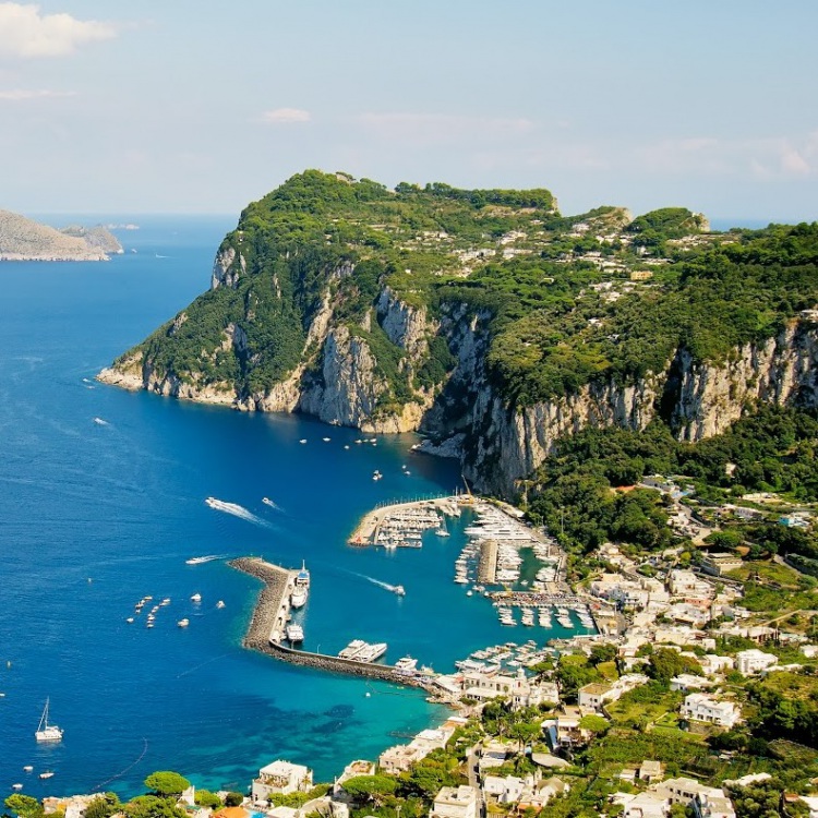 VIP Capri in One Day Tour from Rome