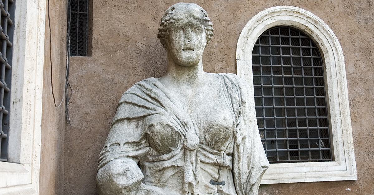Madama Lucrezia, the talking statue