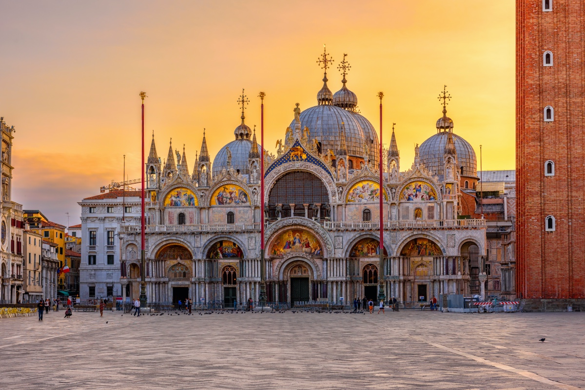 morning view of St. Mark;s cathedral. basilica di san marco in Venice