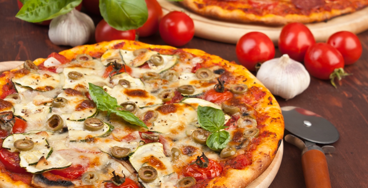 Italian Pizza. Salami, garlic, cheese pizza.
